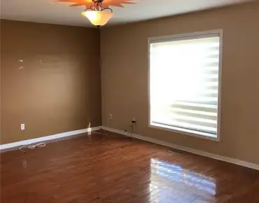 139 Raponi Circ Rouge E11, Toronto 4 beds 3 baths 1 garage $900K
