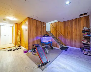 36 Linelle St <a href='https://luckyalan.com/community_CN.php?community=Toronto:Lansing-Westgate'>Lansing-Westgate, Toronto</a> 4 beds 3 baths  garage $1.219M