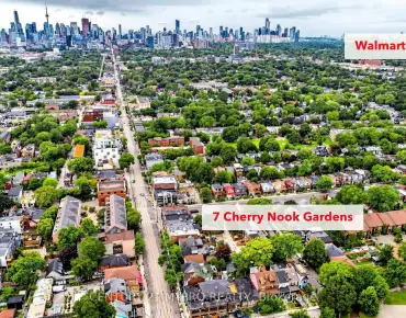 
18 Tuna Crt <a href='https://luckyalan.com/community.php?community=Toronto:Parkwoods-Donalda'>Parkwoods-Donalda, Toronto</a> 2 beds 2 baths  garage $1.099M