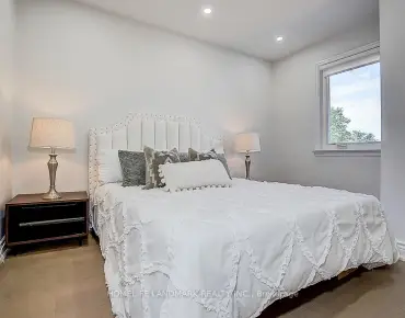 572 Pharmacy Ave Clairlea-Birchmount, Toronto 3 beds 2 baths garage $882K