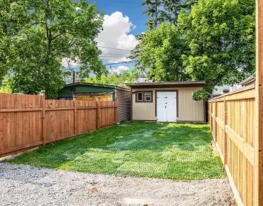 185 Maxome Ave <a href='https://luckyalan.com/community_CN.php?community=Toronto:Newtonbrook East'>Newtonbrook East, Toronto</a> 4 beds 7 baths 2 garage $3.299M