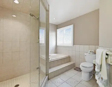 325 Sheppard Ave Rougemount, Pickering beds baths garage $749.9K