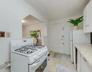 127 Banff Rd <a href='https://luckyalan.com/community.php?community=Toronto:Mount Pleasant East'>Mount Pleasant East, Toronto</a> 3 beds 4 baths 1 garage $2.499M