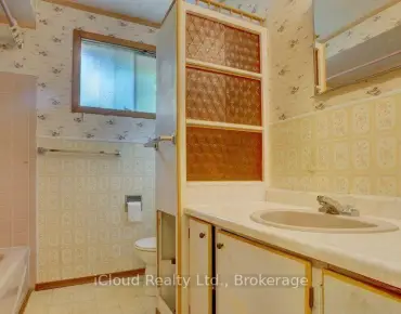 325 Dyson Rd Rosebank - 3 beds 2 baths 1 parking space(s) listed at $949000