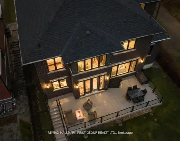 506 Rougemount Dr Rosebank, Pickering 4 beds 6 baths 3 garage $2.6M