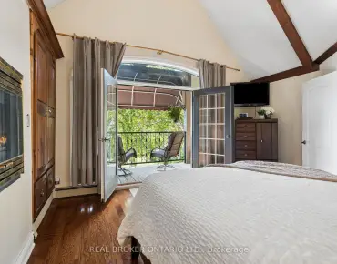 695 Front Rd Bay Ridges, Pickering 2 beds 3 baths garage $1.1M