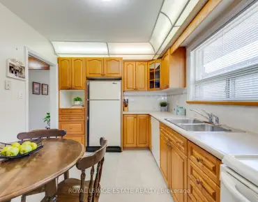 47 Allanford Rd Tam O'Shanter-Sullivan, Toronto 4 beds 2 baths garage $800K