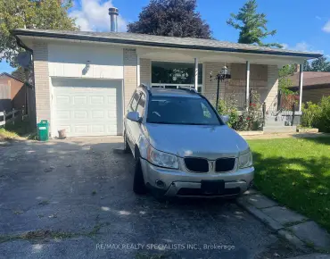 22 Griselda Cres Woburn, Toronto 3 beds 3 baths 1 garage $695K