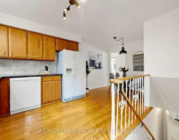 41 Strathavon Dr Mount Olive-Silverstone-Jamestown, Toronto 3 beds 2 baths garage $875K
