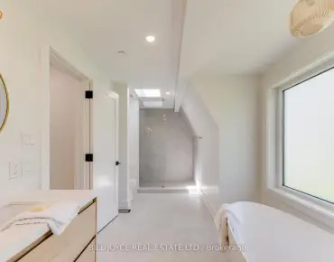 73 Hocken Ave Wychwood, Toronto 2 beds 1 baths  garage $1.138M