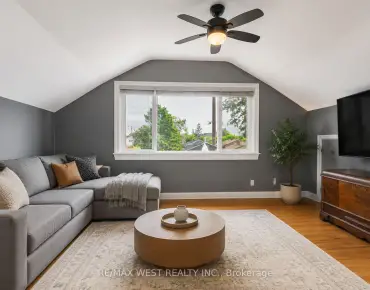 530 Richmond St W Waterfront Communities C1, Toronto 4 beds 3 baths garage $1.449M