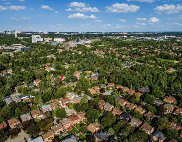 
184 Poyntz Ave <a href='https://luckyalan.com/community.php?community=Toronto:Lansing-Westgate'>Lansing-Westgate, Toronto</a> 4 beds 6 baths 2 garage $4.098M