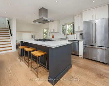 
10 CALAMINT Ln L'Amoreaux, Toronto 3 beds 3 baths  garage $729.99K