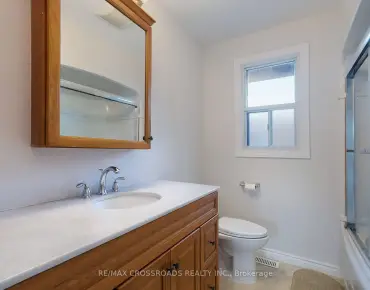 104 Haileybury Dr Bendale, Toronto 3 beds 1 baths 1 garage $848K