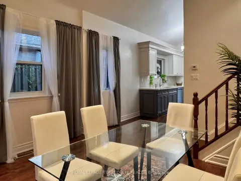 Toronto Woburn community 154 Sedgemount Dr For Sale
