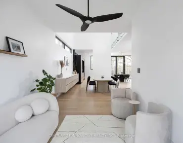 10 Haida Crt Highland Creek - 4 睡房 5 卫生间 2 车位叫价2099990加元