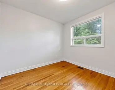 139 Pandora Circ Woburn - 3 beds 2 baths parking space(s) listed at $808000