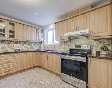 128 Briarscross Blvd Agincourt North, Toronto 5 beds 4 baths 2 garage $1.09M
