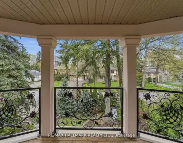 
48 Cornelius Pkwy Maple Leaf, Toronto 4 beds 5 baths 2 garage $2.4M