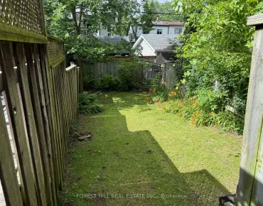 10 Calamint Ln L'Amoreaux, Toronto 3 beds 3 baths garage $729.99K