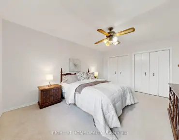 36 Joanna Dr E Wexford-Maryvale, Toronto 4 beds 3 baths garage $1.18M