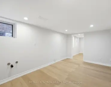
1056 Woodbine Ave W Danforth - 3 beds 2 baths  parking space(s) listed at $1049000