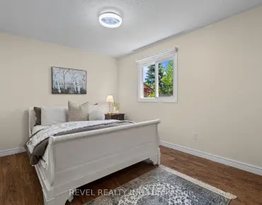1610 Heathside Cres Liverpool - 4 beds 4 baths 2 parking space(s) listed at $1375000