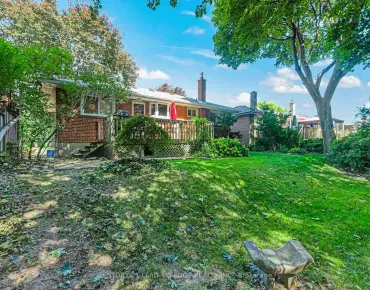 39 Wantanopa Cres Woburn, Toronto 3 beds 2 baths 2 garage $949K