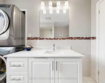 144 Brookmill Blvd L'Amoreaux, Toronto 3 beds 3 baths 1 garage $849K
