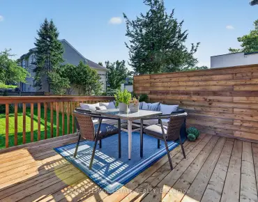 
5 North Dr Birchcliffe-Cliffside - 4 beds 4 baths 1 parking space(s) listed at $2699900