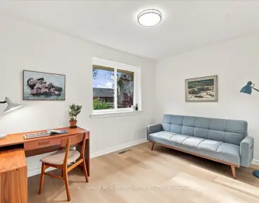6 Clifford Crt Wexford-Maryvale, Toronto 3 beds 1 baths  garage $700K