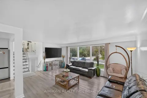 Toronto Guildwood community 166 Guildwood Pkwy For Sale