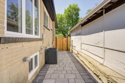 Toronto Kennedy Park community 64 Laurel Ave For Sale