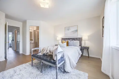 Pickering Highbush community 1532 Hummingbird Crt For Sale