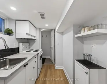 1040 Woodbine Ave Danforth - 3 beds 3 baths 1 parking space(s) listed at $1199900