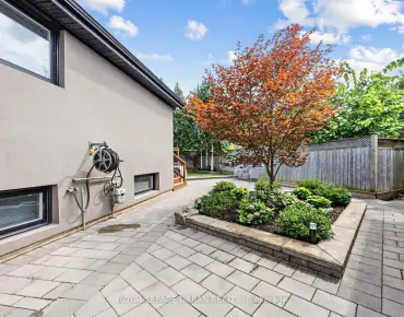 15 Samya Crt Wexford-Maryvale - 2 beds 2 baths 1 parking space(s) listed at $899000