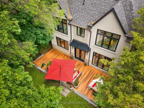 Pickering West Shore community 700 Hillcrest Rd For Sale