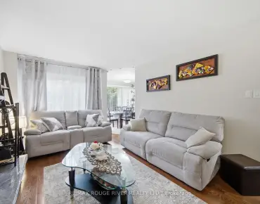561 Cattail Crt Woodlands, Pickering 4 beds 3 baths 2 garage $1.11M
