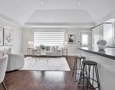 17 Flora Dr Dorset Park - 3 睡房 2 卫生间 3 车位叫价899000加元