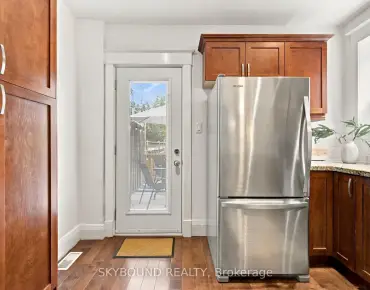 45 Westlake Ave East End-Danforth, Toronto 3 beds 2 baths  garage $1.03M