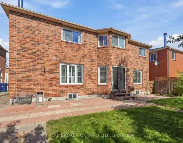 
61 Bluenose Cres Highland Creek - 4 beds 4 baths 2 parking space(s) listed at $1445000