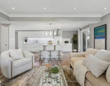 
10 Scarboro Ave Highland Creek - 4 beds 3 baths 2 parking space(s) listed at $999900