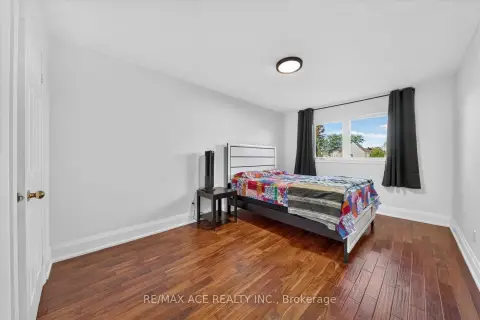 Pickering Highbush community 1446 Sandhurst Cres For Sale