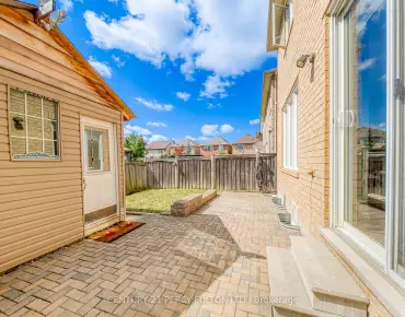 1749 Liatris Dr Duffin Heights, Pickering 4 beds 5 baths 1 garage $949.9K