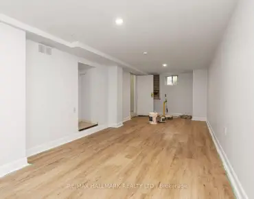 31 Thora Ave Oakridge - 2 beds 2 baths 1 parking space(s) listed at $639900