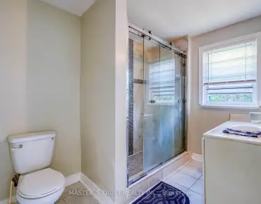 
10 Lindal Ave Clairlea-Birchmount - 4 beds 3 baths 2 parking space(s) listed at $889000