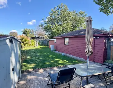 
3 Brantwood Dr Woburn - 3 beds 2 baths 2 parking space(s) listed at $799000