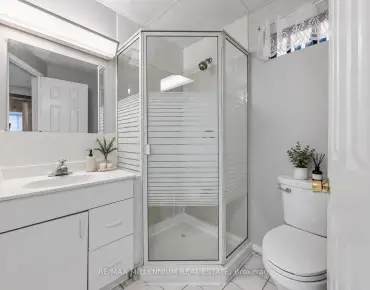 1855 Malden Cres Liverpool - 3 睡房 4 卫生间 1 车位叫价999900加元