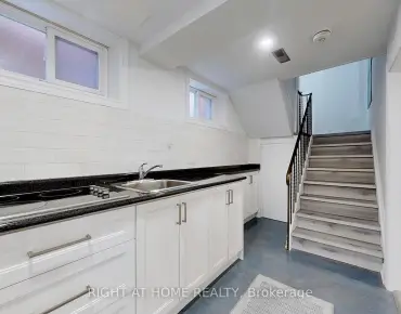 
12A Kenmore Ave Clairlea-Birchmount - 4 beds 3 baths 1 parking space(s) listed at $889000