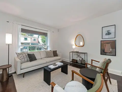 Toronto Woodbine-Lumsden community 62 Newmarket Ave For Sale